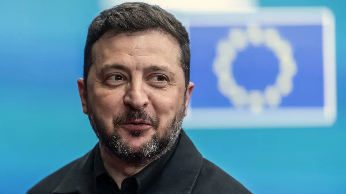 EU-Gipfel: 18.06.2026, Belgien, Brüssel: Wolodymyr Selenskyj, Präsident der Ukraine, verlässt den EU-Gipfel, nach dem Treffen der Staats- und Regierungschefs der Europäischen Union. Foto: Michael Kappeler/dpa +++ dpa-Bildfunk +++