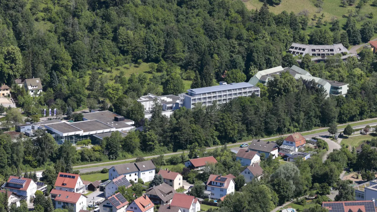 Bad Ditzenbach, Vinzenz-Klinik und Vinzenz-Therme