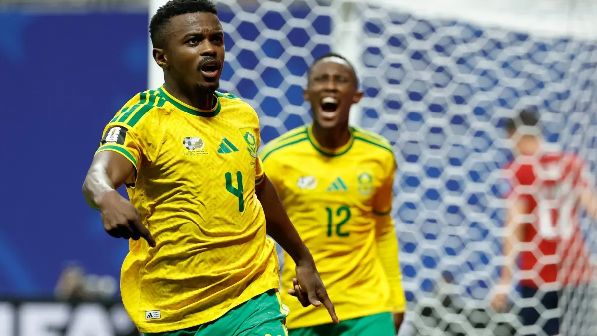 WM 2026 - Tschechien - Südafrika: 18.06.2026, USA, Atlanta: Fußball, Männer: WM, Tschechien - Südafrika, Vorrunde, Gruppe A, 2. Spieltag, Atlanta-Stadion. Der Südafrikaner Teboho Mokoena jubelt nach einem Elfmeter, dem ersten Tor seiner Mannschaft. Foto: Erik S. Lesser/FR53108 AP/AP/dpa +++ dpa-Bildfunk +++