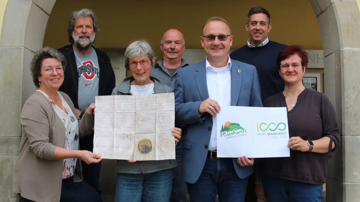 Lenkungsgruppe bereitet 1000 Jahre Mainhardt vor. Von links Daniela Häfner, Tilman Schoch, Dr. Heike Krause, Roland Weiß, Damian Komor, Marvin Göbel und Cornelia Scheuner.