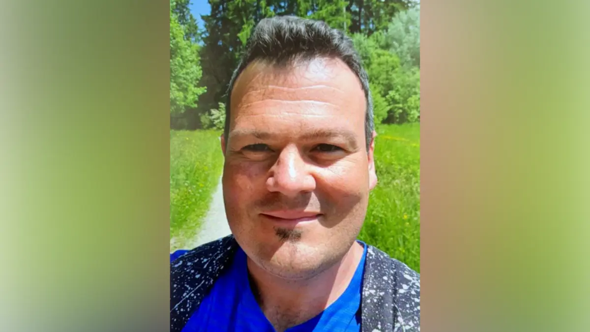 Mit diesem Foto sucht die Polizei Schwaben Nord nach dem vermissten Markus Mair aus Dillingen.