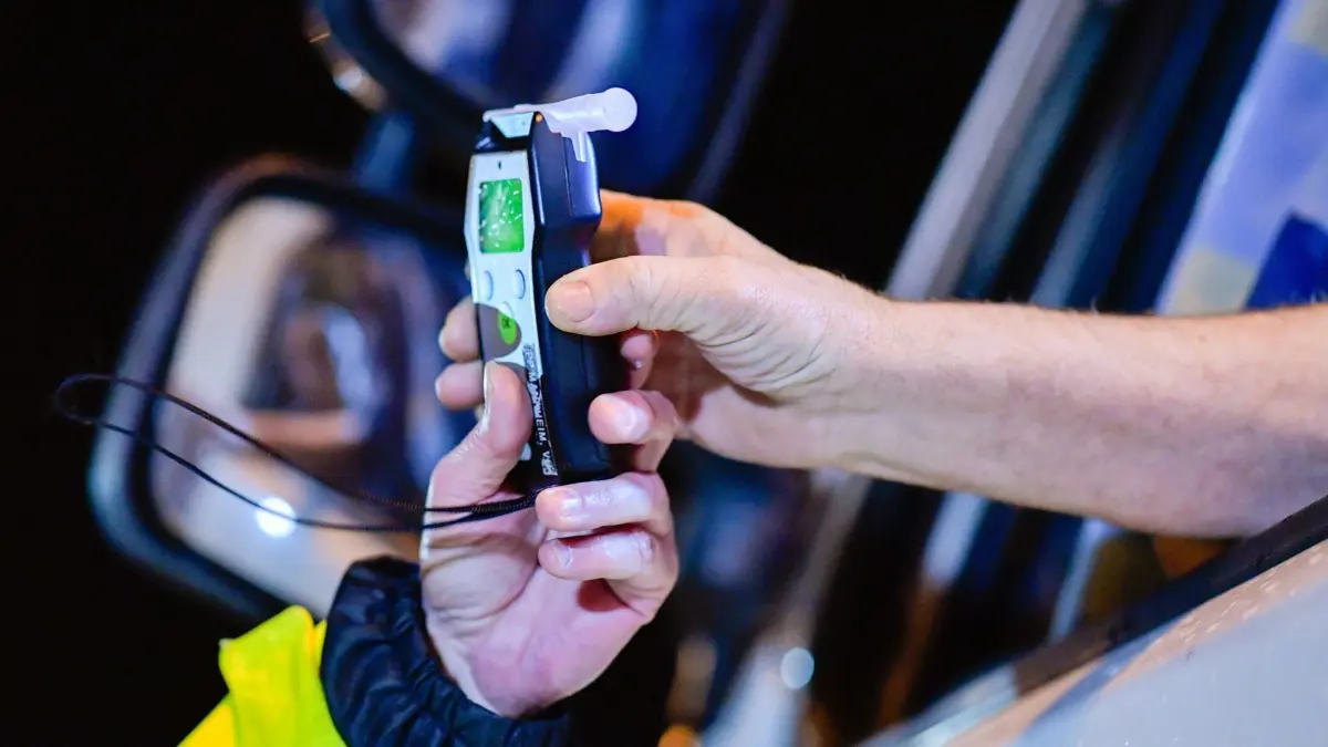 Knapp drei Promille hat der Alkoholtest bei dem Mann nach seiner Trunkenheitsfahrt ergeben. Nun wurde er deswegen am Amtsgericht Balingen verurteilt. (Symbolfoto)