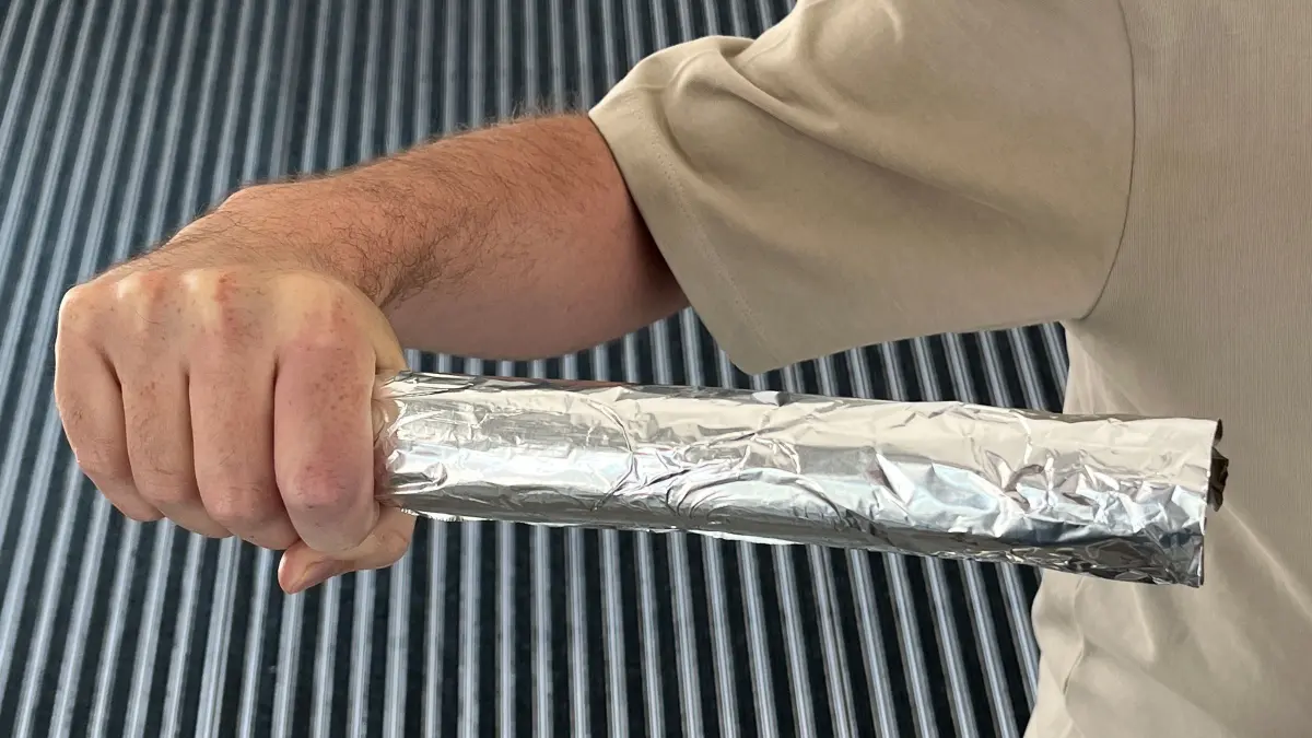 Am Anfang standen Schläge mit einer Rolle Alufolie, als Reaktion darauf streckte der Angeklagte sein Opfer zu Boden.