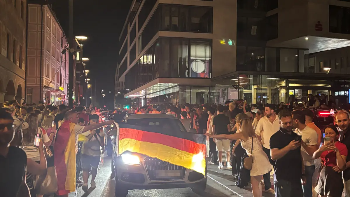 In der Neuen Mitte wurde die Nacht zum Tag gemacht.