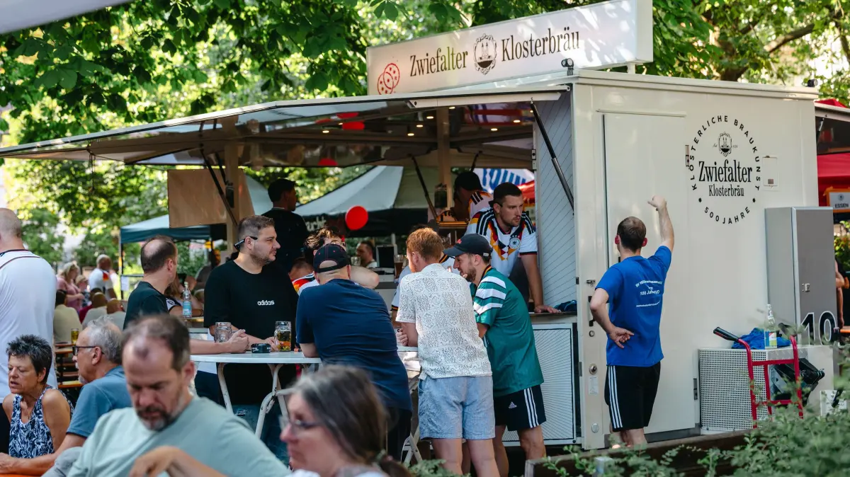 Reutlingen Stadtfest 2026, 19. und 20. Juni 2026, Innenstadt Party Menschen Altstadt feiern