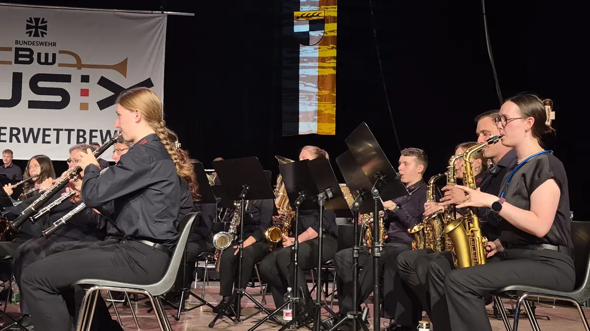Die Stadt Balingen, der Militärmusikdienst der Bundeswehr und der Musikinstrumentenhersteller Yamaha richteten von Freitag bis Sonntag in und um die Balinger Volksbankmesse das „BwMusix 2026“ aus.
