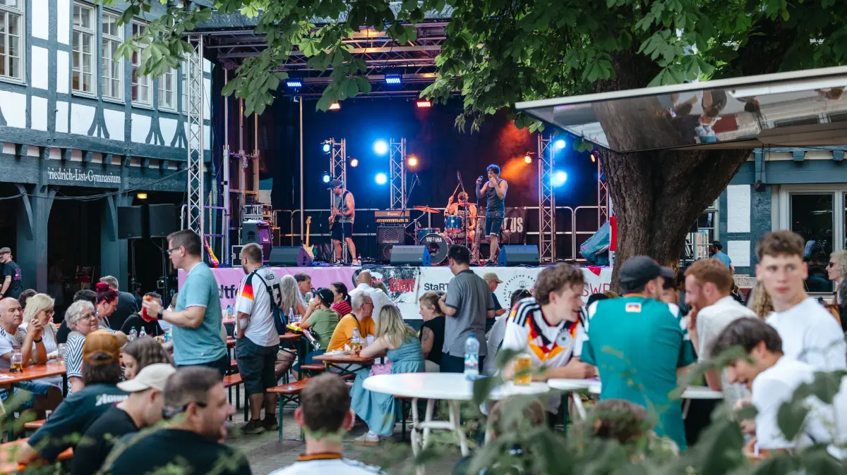 Reutlingen Stadtfest 2026, 19. und 20. Juni 2026, Innenstadt Party Menschen Altstadt feiern