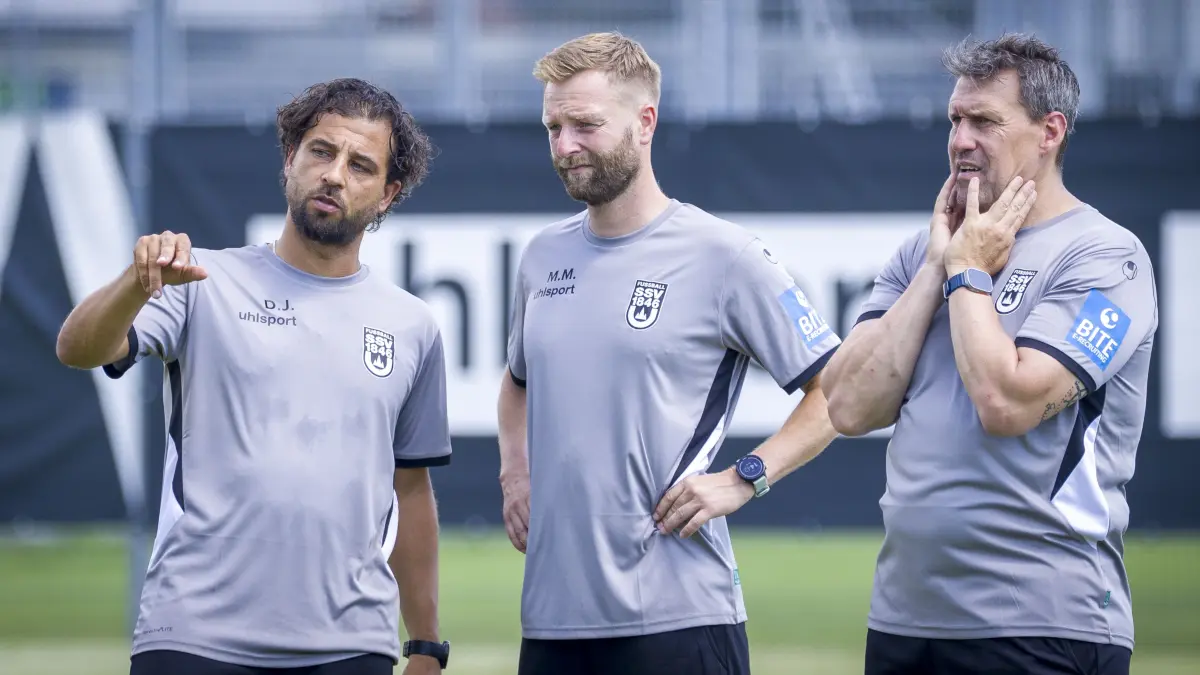 Fußball, SSV Ulm: Auftakt in die Vorbereitung, Daniel Jungwirth, Martin Minks, Oliver Unsöld