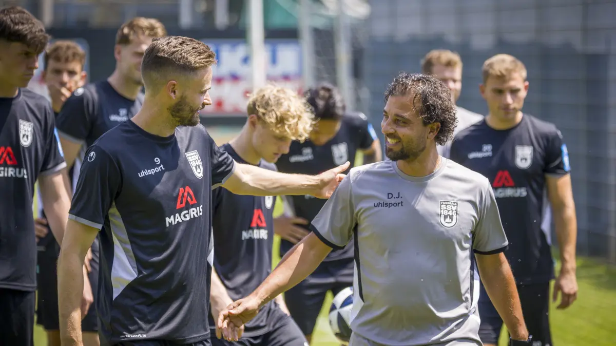 Fußball, SSV Ulm: Auftakt in die Vorbereitung, Lucas Röser und Daniel Jungwirth