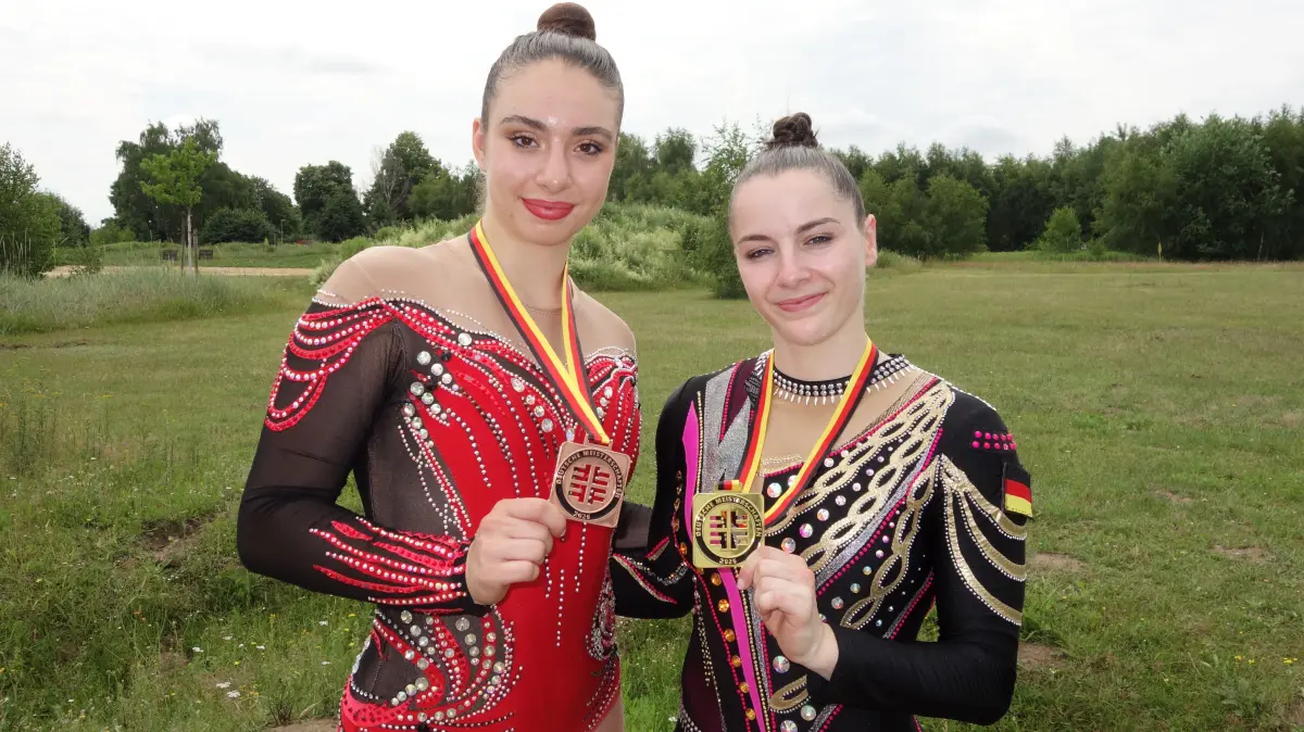 Eva Gehring (links) und Cosma Müller: Erfolgreiches Ulmer Duo bei den deutschen Meisterschaften im Einzel und gemeinsam.