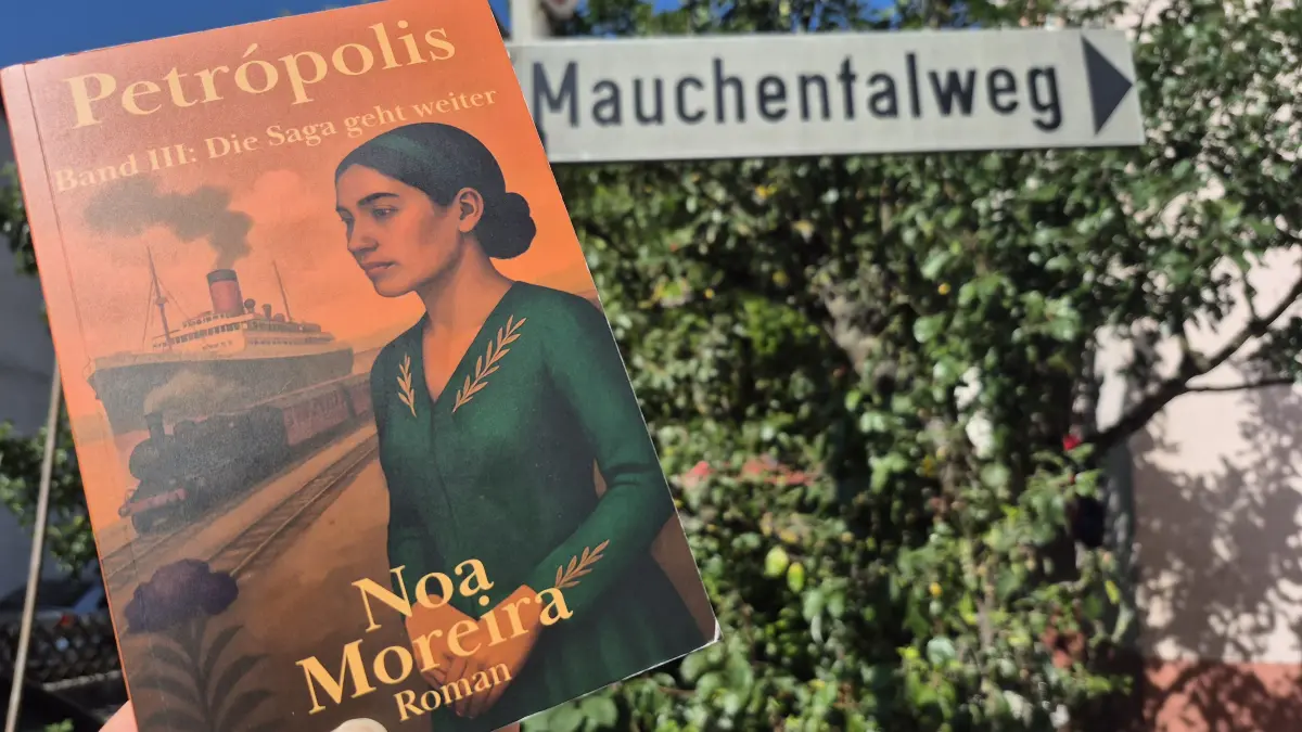 Der dritte Teil der Brasilien-Saga von Noa Moreira führt auch nach Bad Urach, unter anderen ins Mauchental.