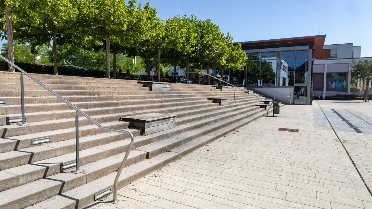 Ebersbach Treppen am Einkaufszentrum Kauffmannareal