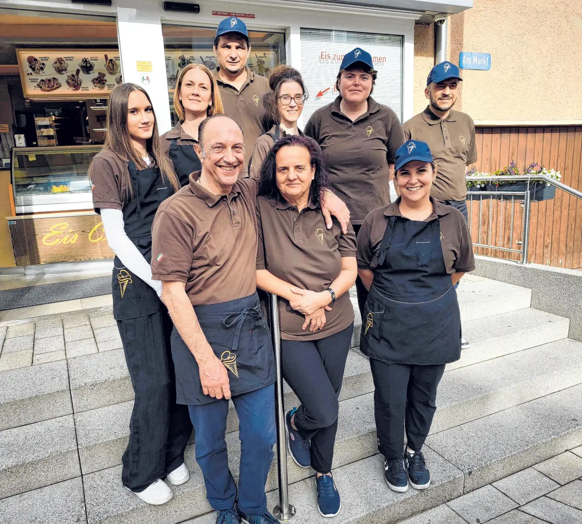 Das Team vom San Marco mit Teresa Dorigo und Roberto Spina vorne.