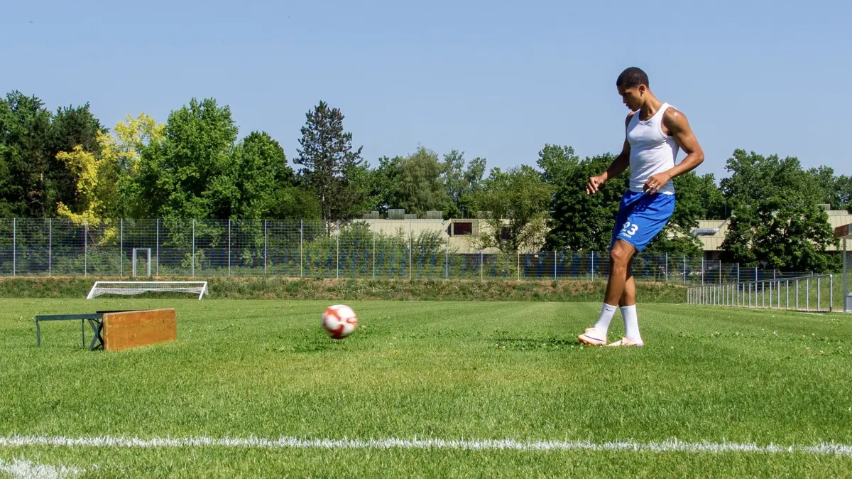 Nyamekye Awortwie-Grant im Training beim TVD