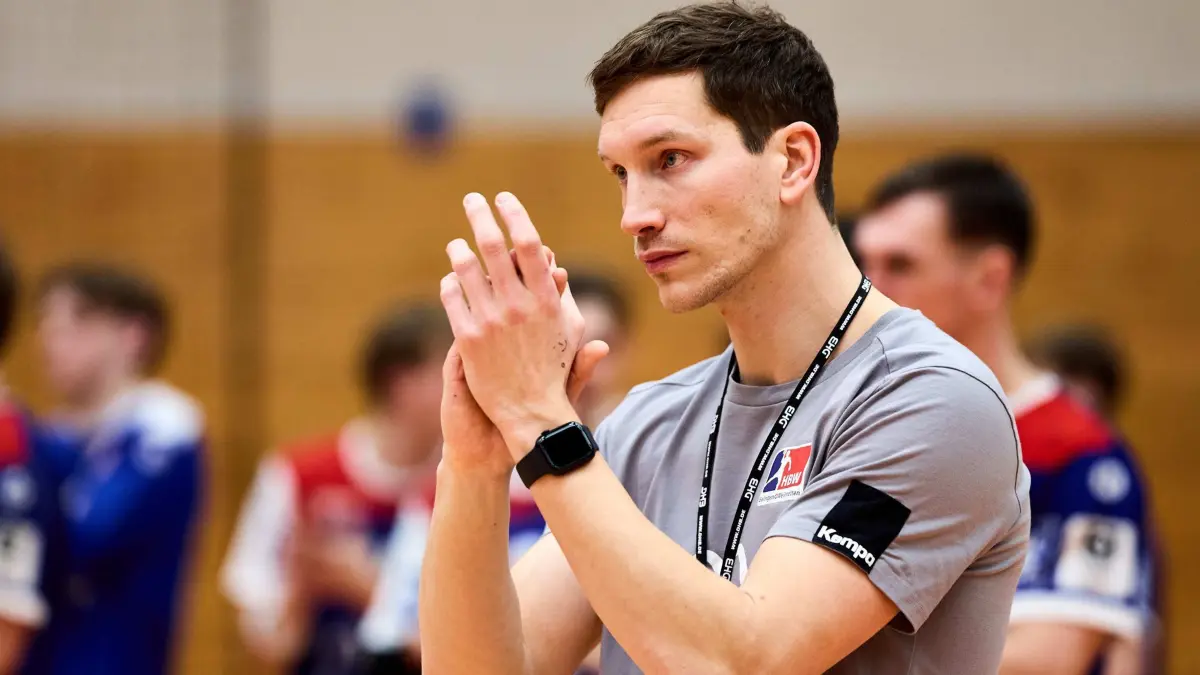 Micha Thiemann Trainer (HBW Balingen-Weilstetten II) nach der Niederlage gegen den HG Oftersheim/Schwetzingen HBW Balingen-Weilstetten II vs HG Oftersheim/ Schwetzingen, Handball, 3. Liga Maenner, 3.Liga Maenner 25/26, Staffel Sued 2025/2026, 11.01.2026 Foto: Eibner-Pressefoto/ Francesco Gianni Consentino