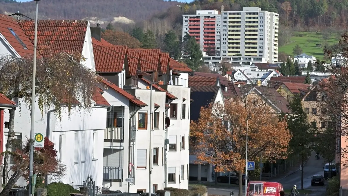 Energieversorger in Sachen Fernwärme denken langfristig und würden natürlich in Betracht ziehen, dass die beiden Hochhäuser in der Holbeinstraße irgendwann abgerissen würden. Dann wären auch die Kunden weg.