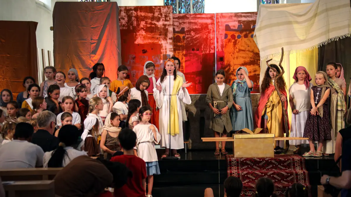 Neckarfest: Aufführung des Kindermusicals "Miriam" im Rottenburger Dom.