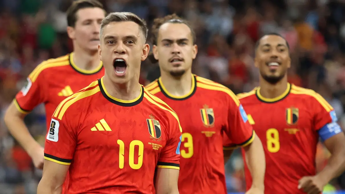 New Zealand v Belgium: Group G - FIFA World Cup 2026: VANCOUVER, BRITISH COLUMBIA - JUNE 26: Leandro Trossard #10 of Belgium celebrates scoring his team's first goal during the FIFA World Cup 2026 Group G match between New Zealand and Belgium at BC Place Vancouver on June 26, 2026 in Vancouver, British Columbia. Alex Grimm/Getty Images/AFP (Photo by ALEX GRIMM / GETTY IMAGES NORTH AMERICA / Getty Images via AFP)
