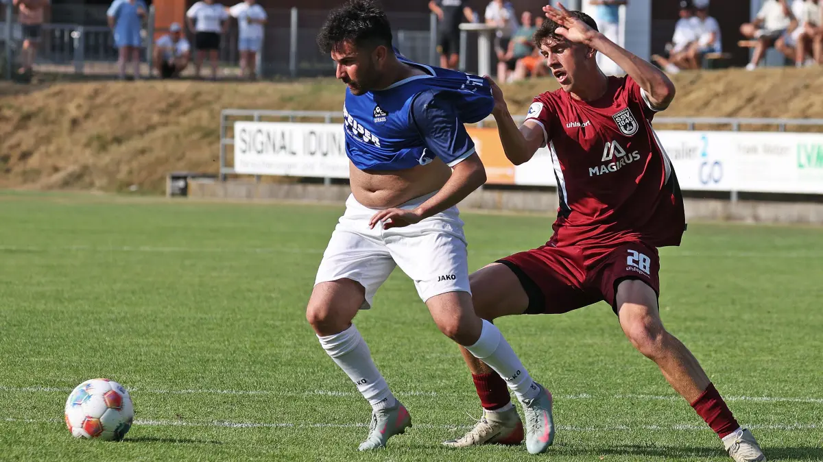 Fußball, SSV Ulm, Das erste Testspiel des Regionalligisten gegen den FC Straß, Mateo Mrden