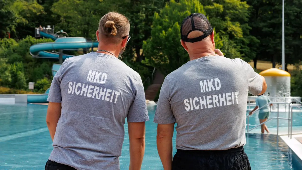 Freibad Böblingen: Böblingen, Reportage aus dem *Böblinger Freibad*: Warum braucht es dort Securities und wie lief das Hitzewochenende?