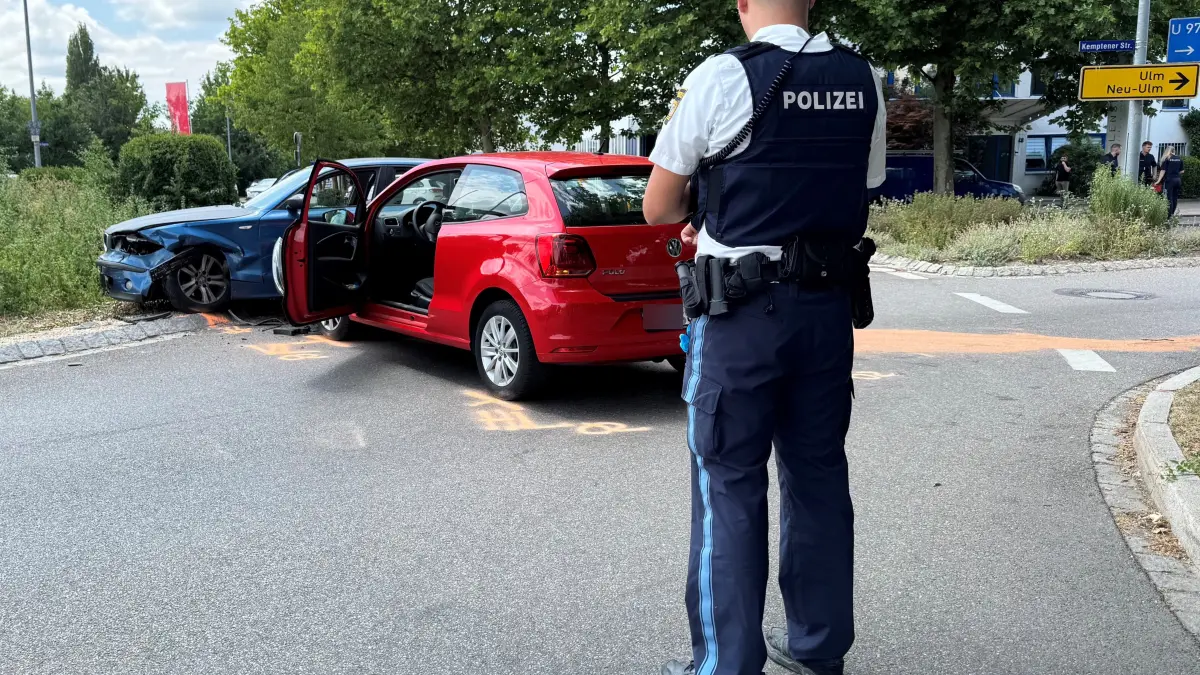 Unfall in Senden: Drogenfahrt mit Fahrerflucht und zwei Verletzten