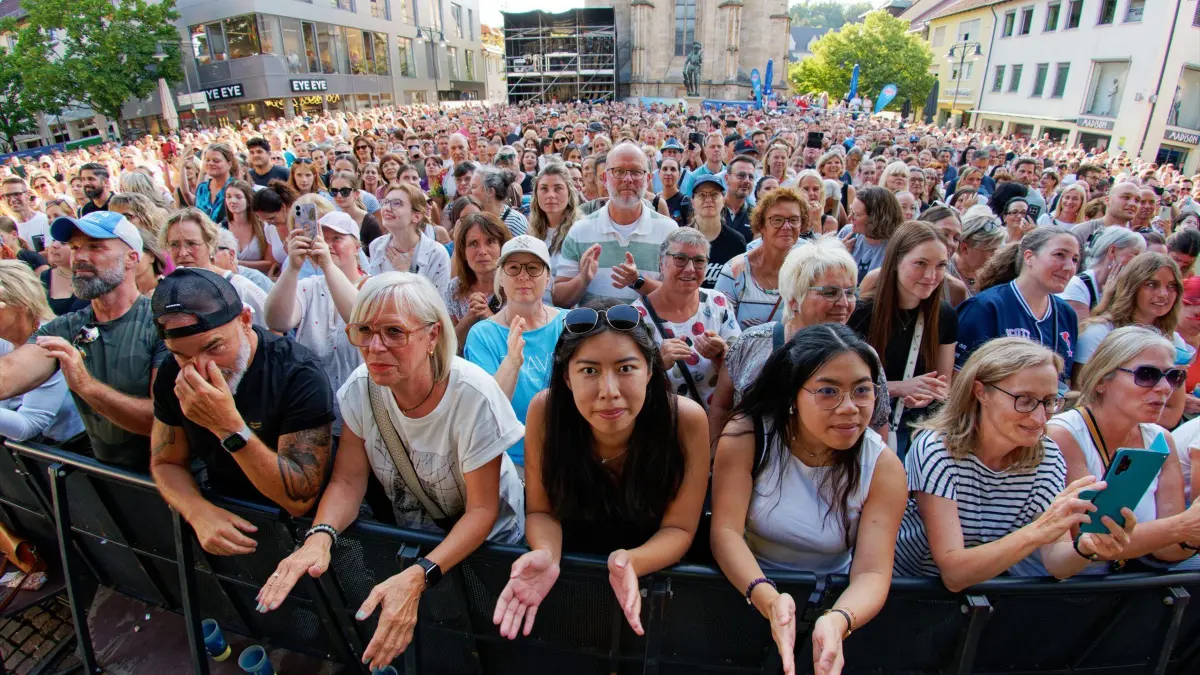 Calum Scott beim Balinger Marktplatz Open Air 2026.