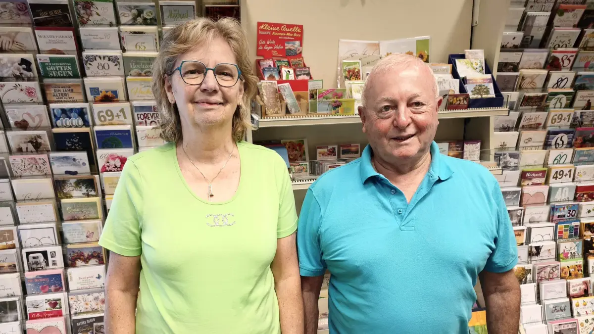 Gerhard und Anita Gonser, die das noch einzige Schreibwaren-Fachgeschäft in Albstadt führen, blicken dankbar auf 50 Ehejahre zurück. Heute feiern sie ihre Goldene Hochzeit, der Posaunenchor ist ihr größtes Hobby.
