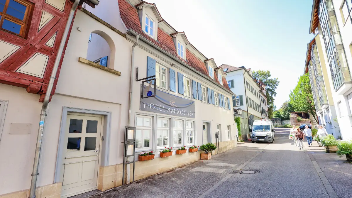 Blauer Bock in der Lange Straße in der Katharinenvorstadt von Schwäbisch Hall heißt jetzt Hotel am Kocher