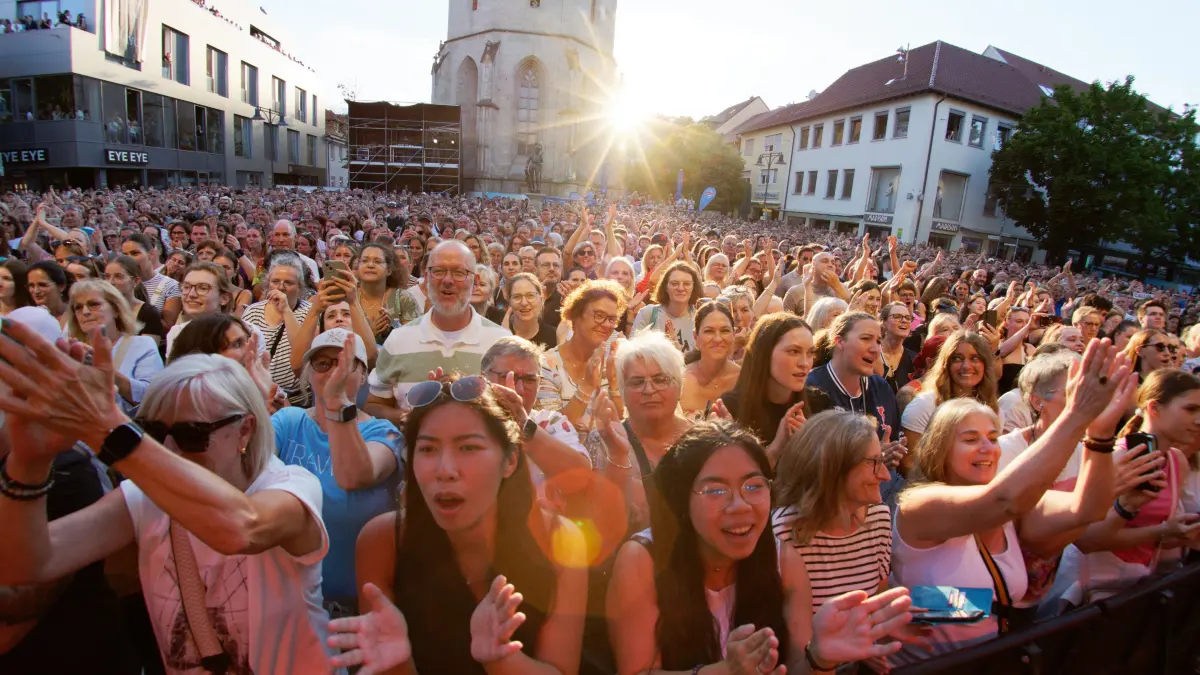 Calum Scott begeistert Balingen.