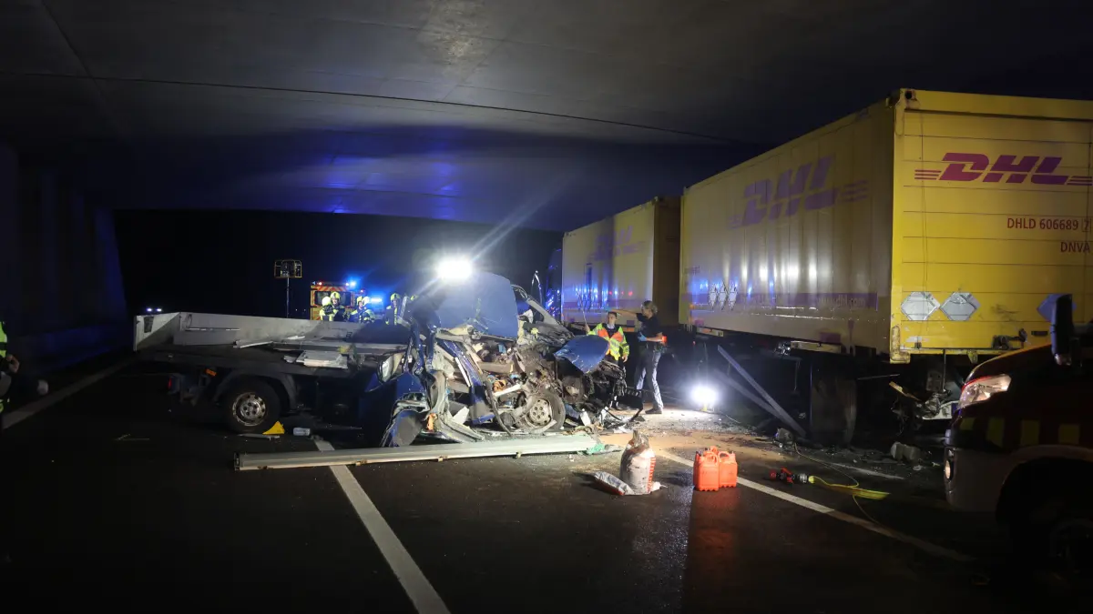 Unfall auf der Autobahn 8 bei Ulm-West