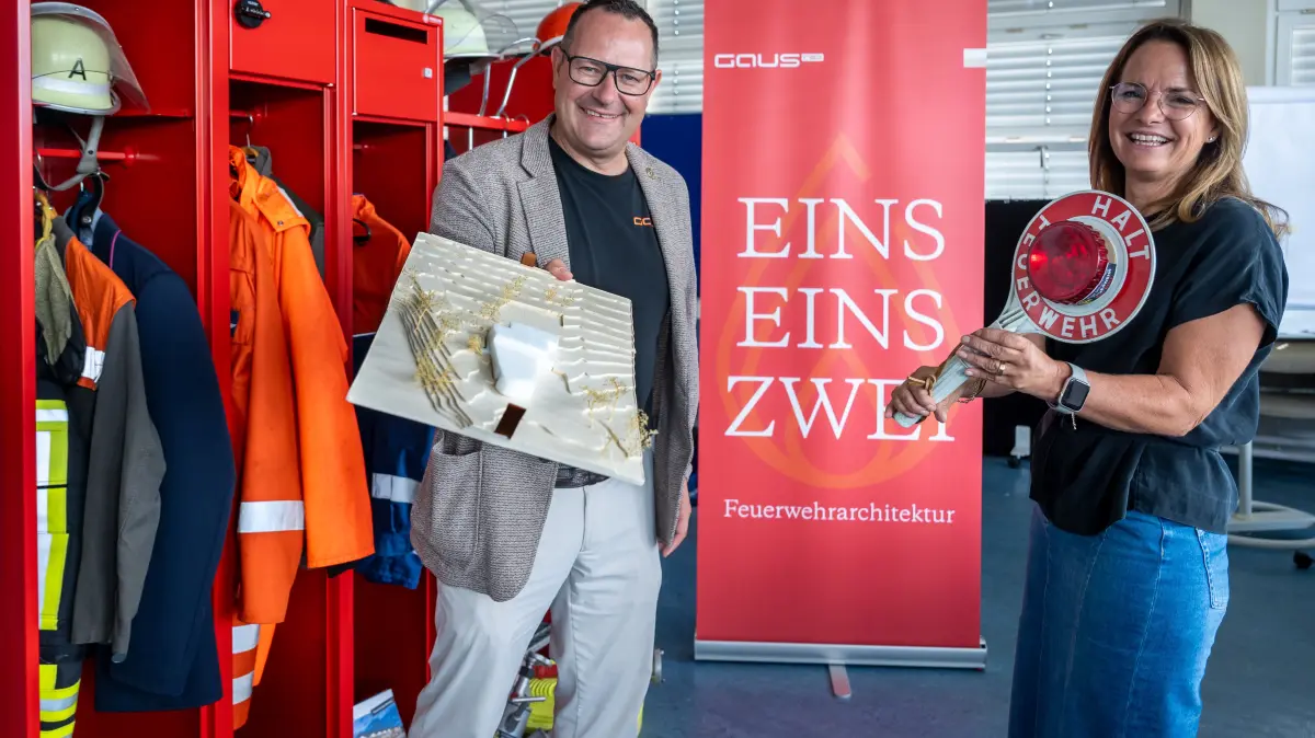 Architekt Gaus in Göppingen: Büro ist Experte in Sachen Feuerwehrhäuser in der ganzen Bundesrepublik Herr und Frau Gaus