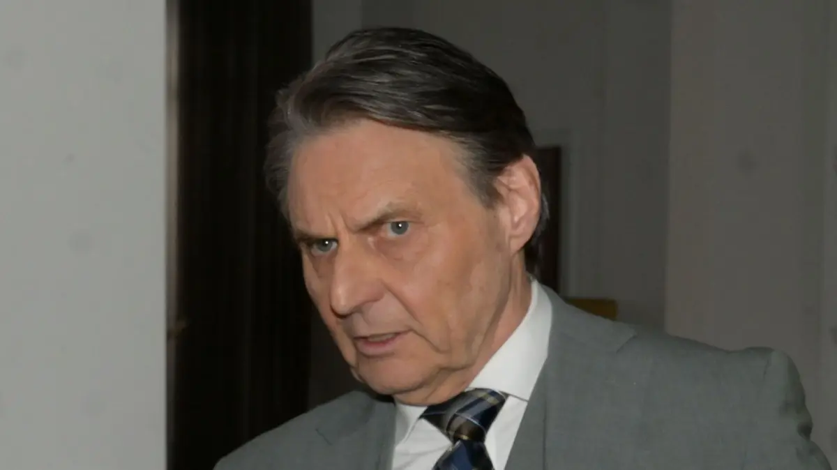 Jo Gerner (Wolfgang Bahro) will sich an Kate rächen.