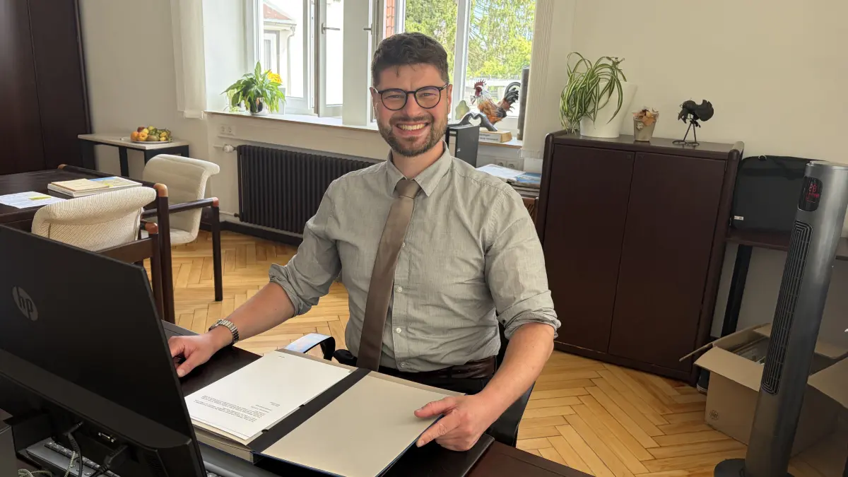 Marc Roth im Büro