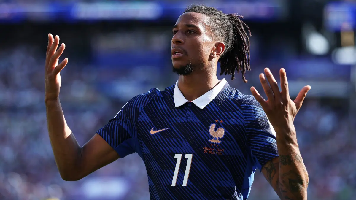 Paraguay v France: Round of 16 - FIFA World Cup 2026: PHILADELPHIA, PENNSYLVANIA - JULY 04: Michael Olise #11 of France reacts during the FIFA World Cup 2026 Round of 16 match between Paraguay and France at Philadelphia Stadium on July 04, 2026 in Philadelphia, Pennsylvania. Buda Mendes/Getty Images/AFP (Photo by Buda Mendes / GETTY IMAGES NORTH AMERICA / Getty Images via AFP)