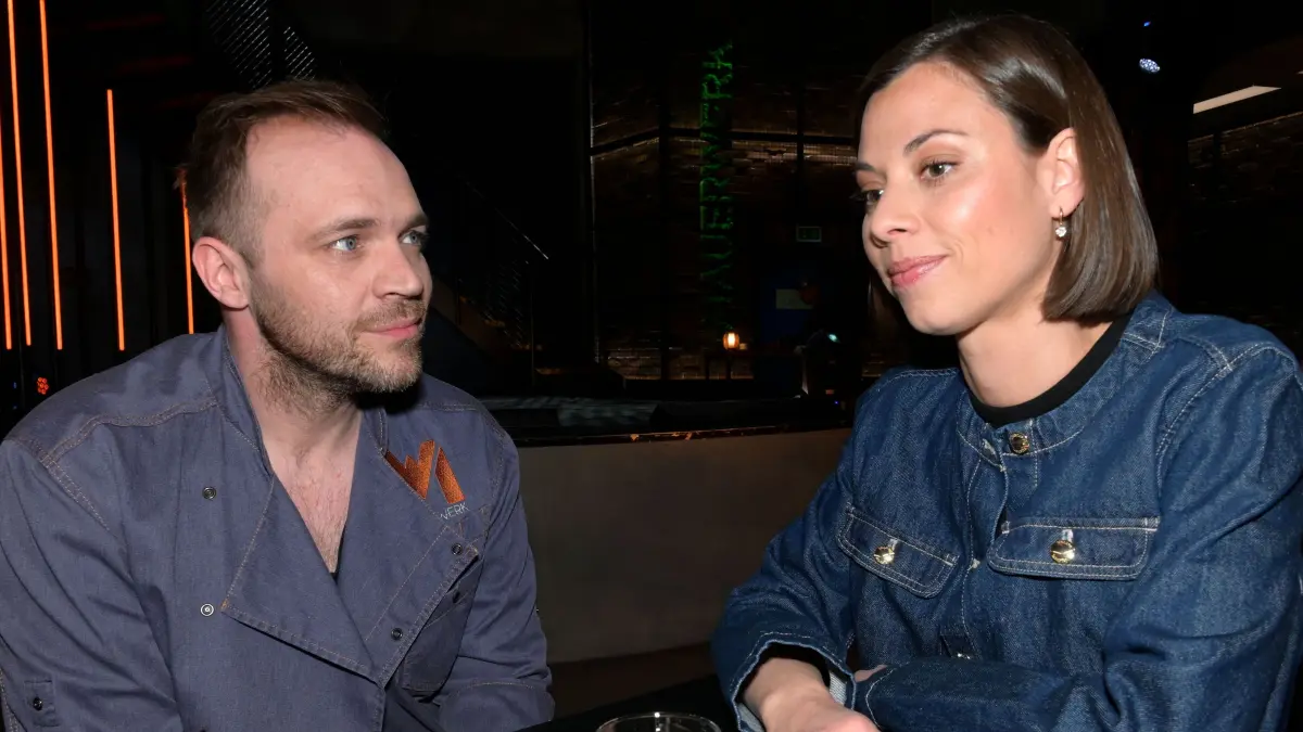 Erik und Matilda sind jetzt offiziell ein Paar.