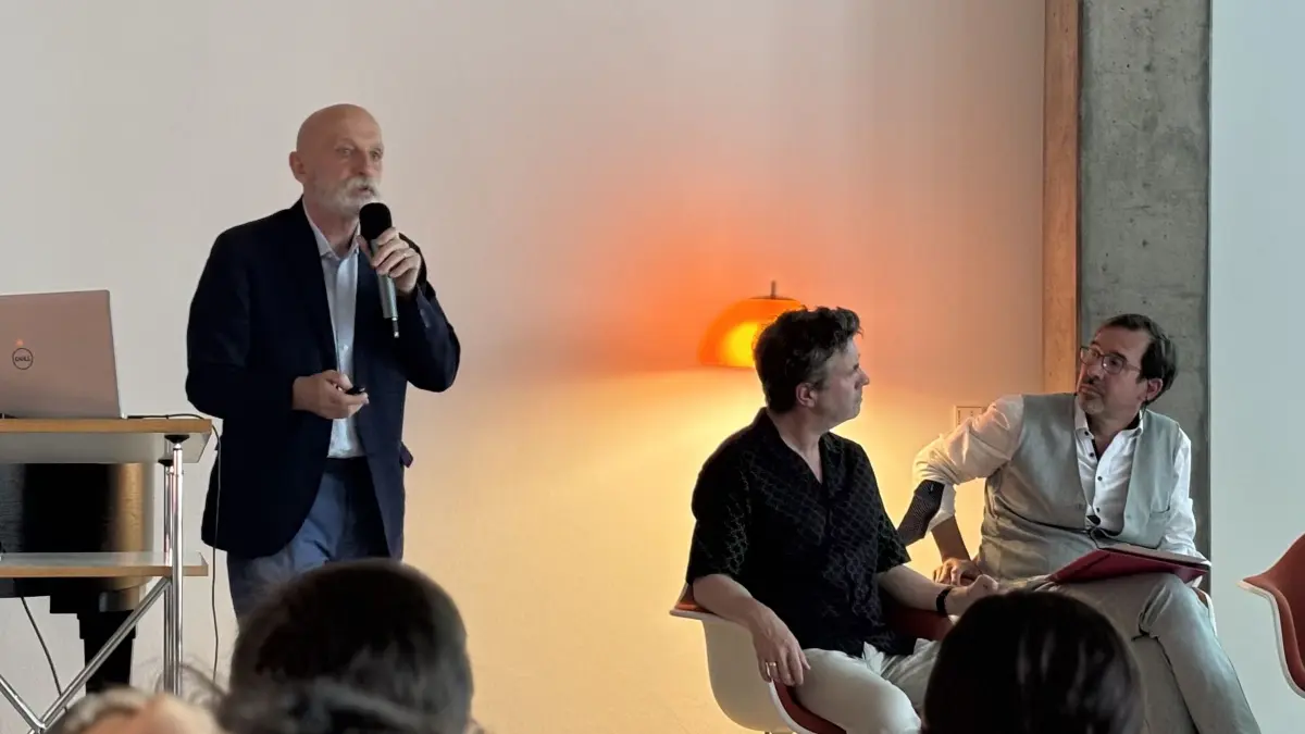 Lesung mit Andras Visky ("Die Aussiedlung") in der Ulmer Volkushochschule.