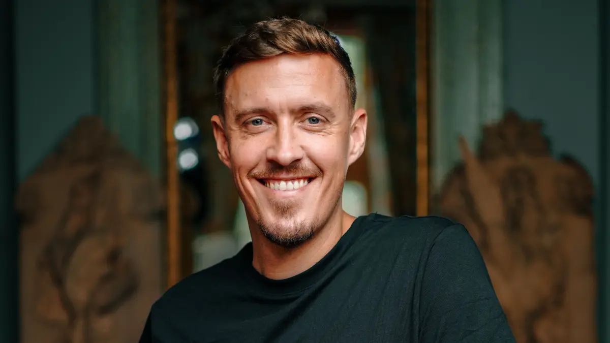 Max Kruse nimmt an der vierten Staffel von „Die Verräter – Vertraue Niemandem!“ teil.