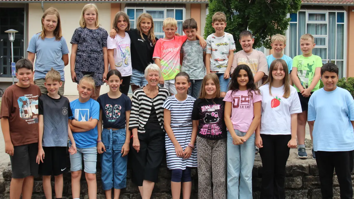 Gabriele Frano ist Klassenlehrerin der 4c der Mainhardter Helmut-Rau-Schule. Mit 73 Jahren ist sie eine der ältesten Lehrerinnen Baden-Württembergs