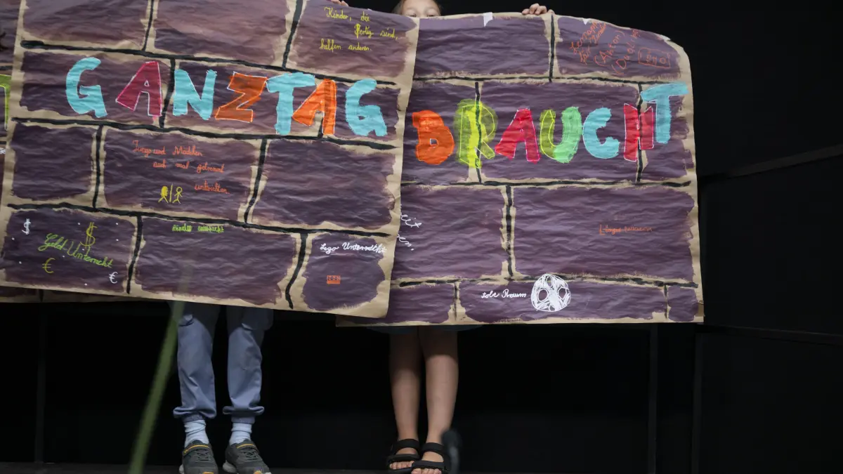 Kinder beim Kinderkongress Ganztag des Kultusministeriums BW