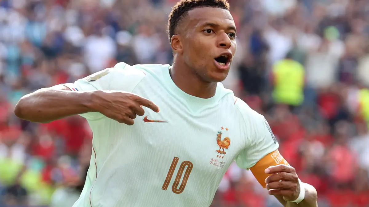FBL-WC-2026-MATCH97-FRA-MAR: France's forward #10 Kylian Mbappe celebrates scoring his team's first goal during the 2026 World Cup football tournament quarter-final match between France and Morocco at Boston Stadium in Foxborough on July 9, 2026. (Photo by Odd ANDERSEN / AFP)