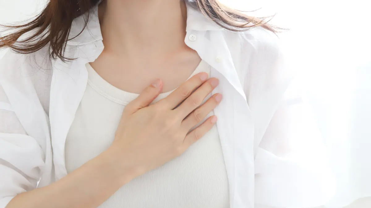 Andere Warnzeichen als bei Männern - und sie tauchen später im Leben auf: Frauen müssen anders auf ihre Herzgesundheit achten.