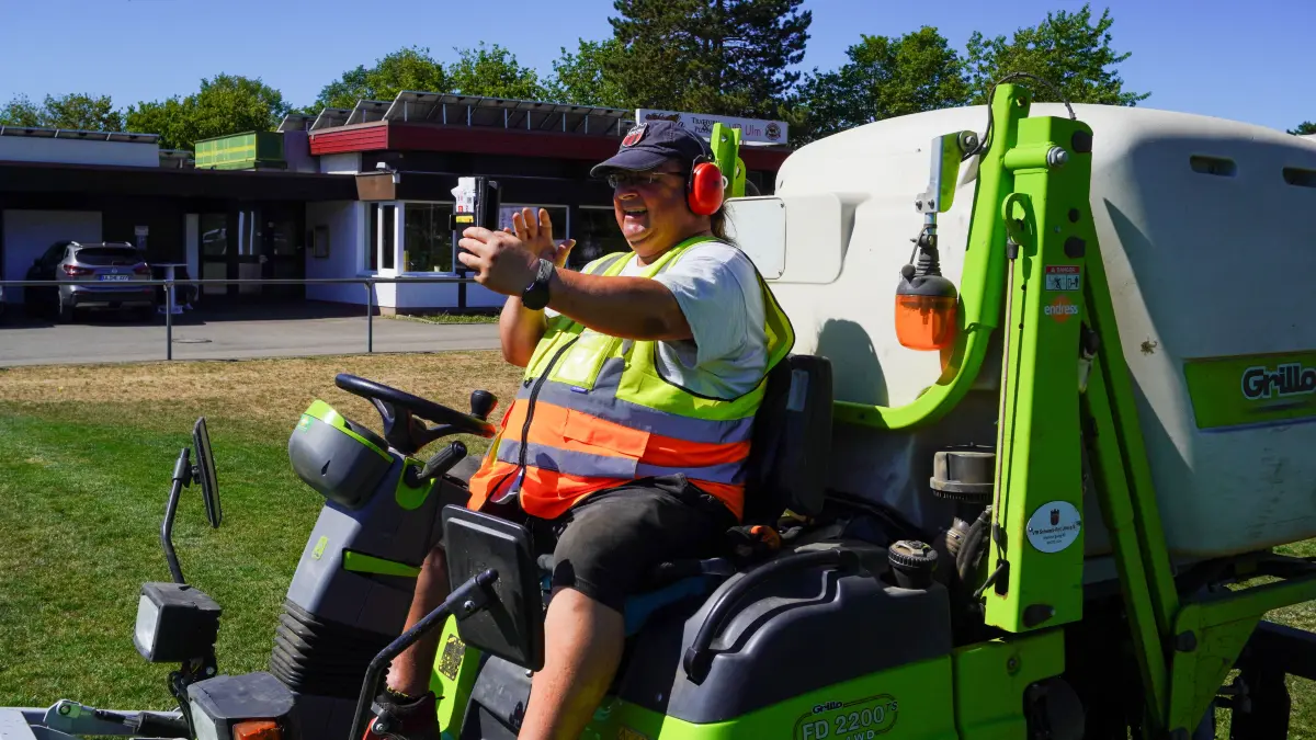 Greenkeeper Grille dokumentiert seine Arbeit auf seinem Instagram-Account.