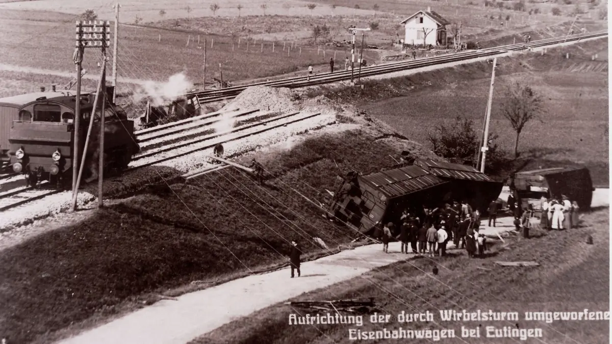 Einer der schwersten Wirbelstürme im Gäu hatte verheerende Verwüstungen zur Folge und hob am heutigen „Alten Bahnhof“ Eutingen sogar einen Eisenbahnzug aus den Gleisen.