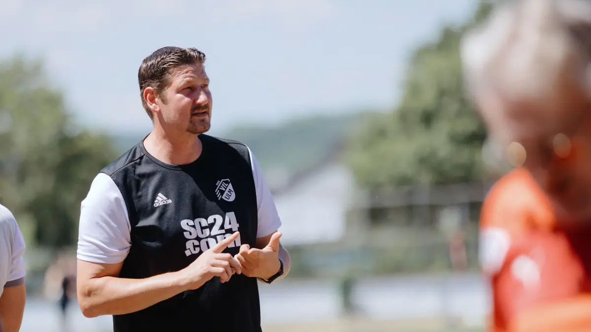 Fußball, Stadtpokal Ulm/Neu-Ulm, Das Turnier beim VfB Ulm startet, So lief das erste Wochenende, Trainer Kai-Uwe Grün vom VfL Ulm