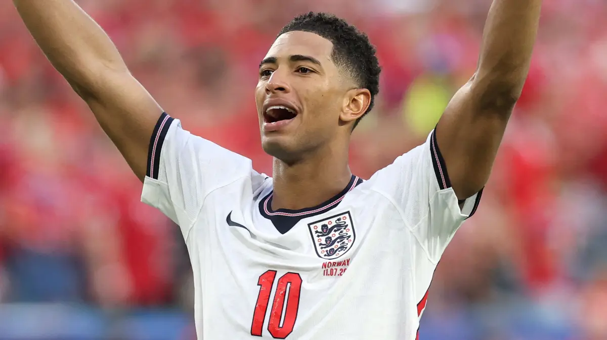 Norway v England: Quarter Final - FIFA World Cup 2026: MIAMI GARDENS, FLORIDA - JULY 11: Jude Bellingham #10 of England celebrates after winning the FIFA World Cup 2026 Quarter Final match between Norway and England at Miami Stadium on July 11, 2026 in Miami Gardens, Florida. Justin Setterfield/Getty Images/AFP (Photo by Justin Setterfield / GETTY IMAGES NORTH AMERICA / Getty Images via AFP)