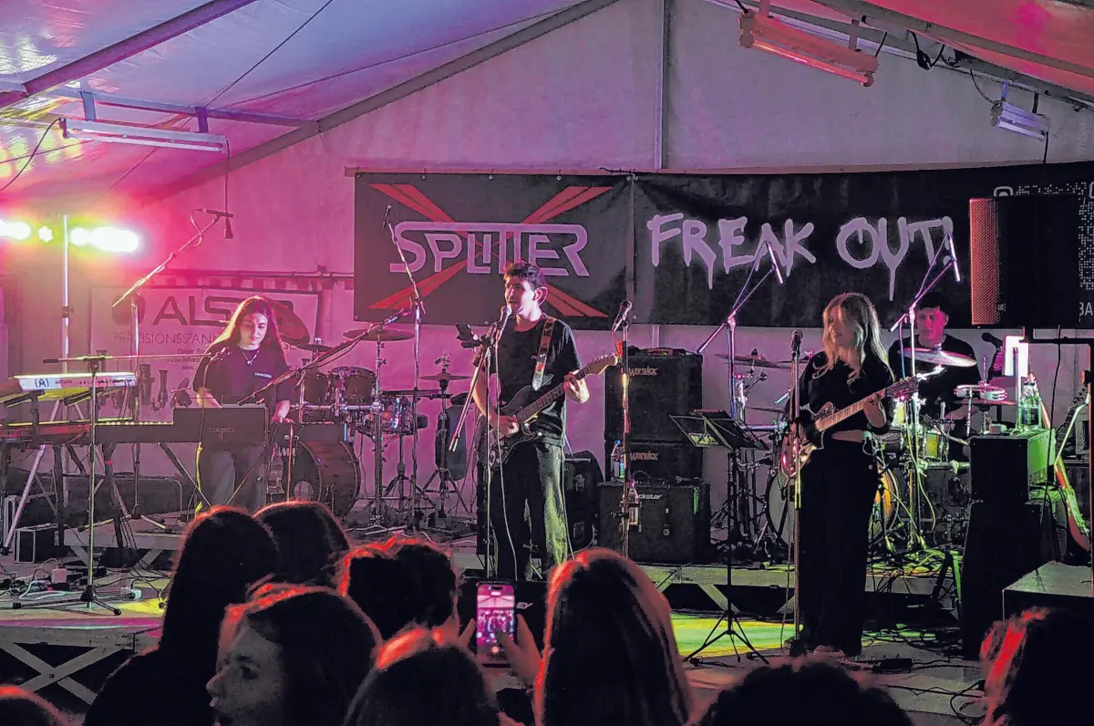 Die talentierte Nachwuchsband „Freak Out“ rockt am 18. Juli beim Sportverein Killer ab.