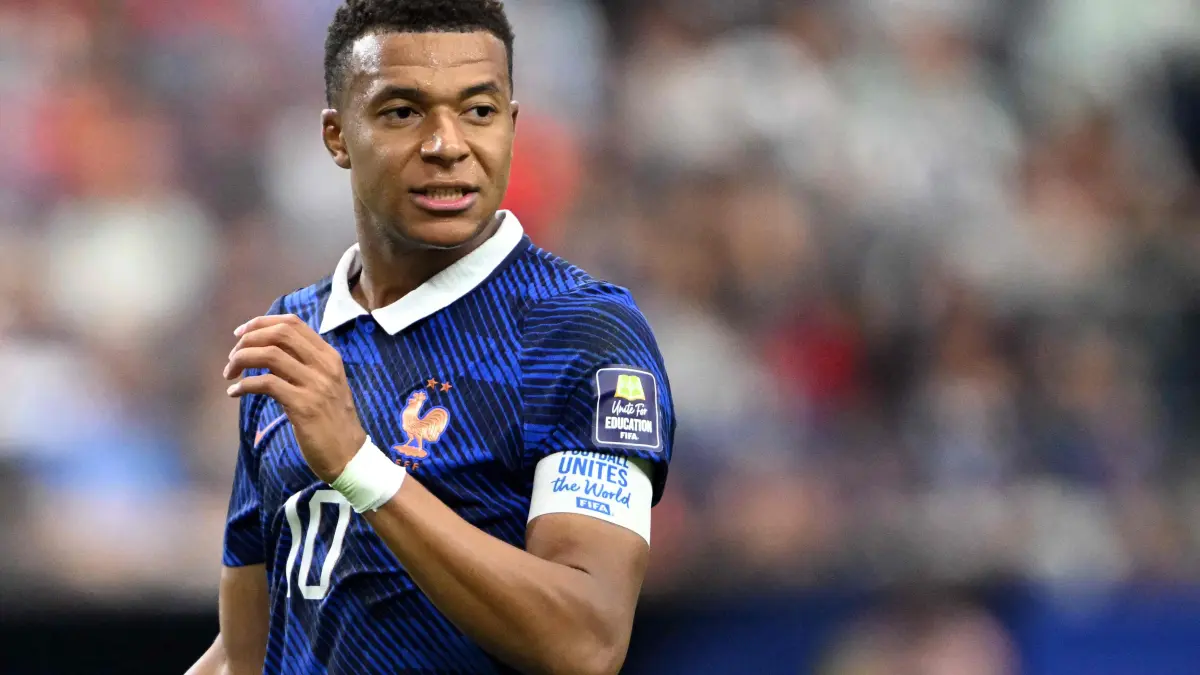 FBL-WC-2026-MATCH101-FRA-ESP: France's forward #10 Kylian Mbappe reacts during the 2026 World Cup football tournament semi-final match between France and Spain at the Dallas Stadium in Arlington on July 14, 2026. (Photo by MAURO PIMENTEL / AFP)