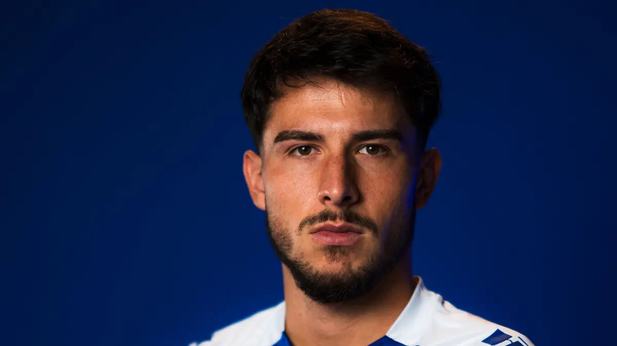 Der FV Illertissen startet in die Saison der Fußball-Regionalliga Bayern 2026/27. Denis Milic, Nummer 21.