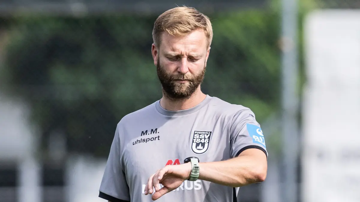 14.07.2026, Fussball, Saison 2026/2027, Regionalliga Südwest, Hauptspielfeld Burgrieden, Testspiel, SSV Ulm 1846 Fußball - FC Augsburg II : 14.07.2026, Fussball, Saison 2026/2027, Regionalliga Südwest, Hauptspielfeld Burgrieden, Testspiel, SSV Ulm 1846 Fußball - FC Augsburg II,
Trainer Co-Trainer Martin Minks (SSV Ulm 1846 Fußball)
Foto:Eibner-Pressefoto/Lucca Fundel