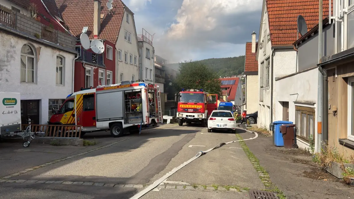 In einem Wohnhaus in Albtsadt Ebingen ist ein Feuer ausgebrochen.